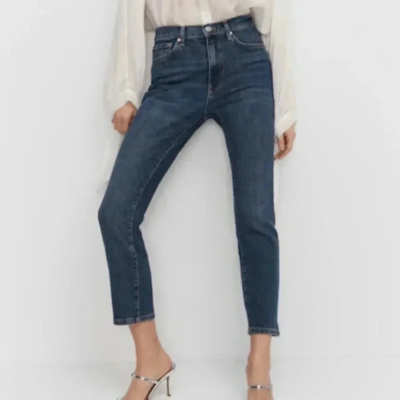 Mango MNG Slim Copped Dark Blue‎ Jeans NWT Plus 16 - Picture 5 of 12